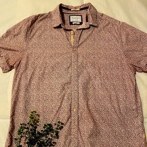 Short sleeve button up